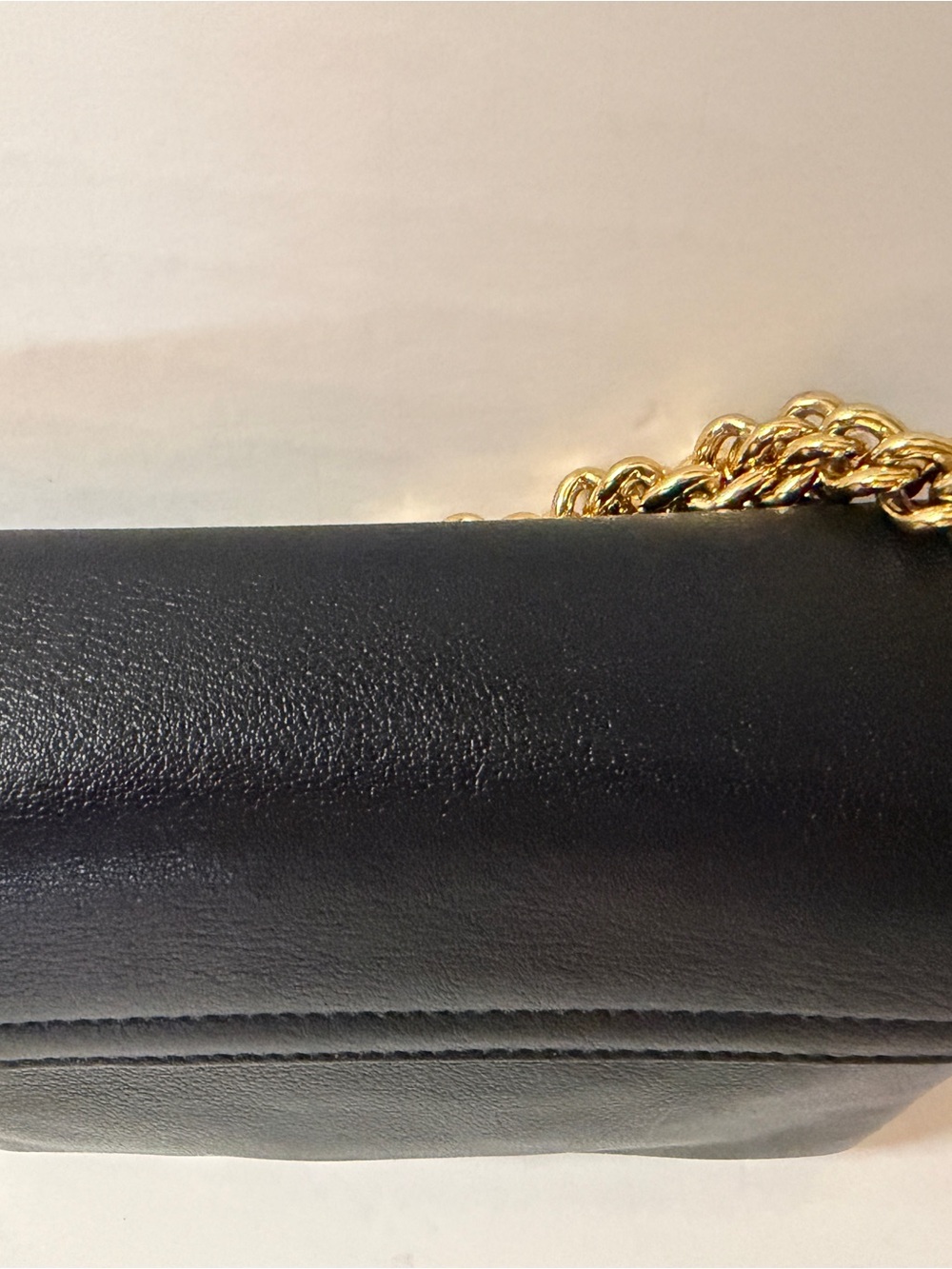 Authentic Black Leather Alexander McQueen Twin Chain Crossbody - Picture 4 of 15